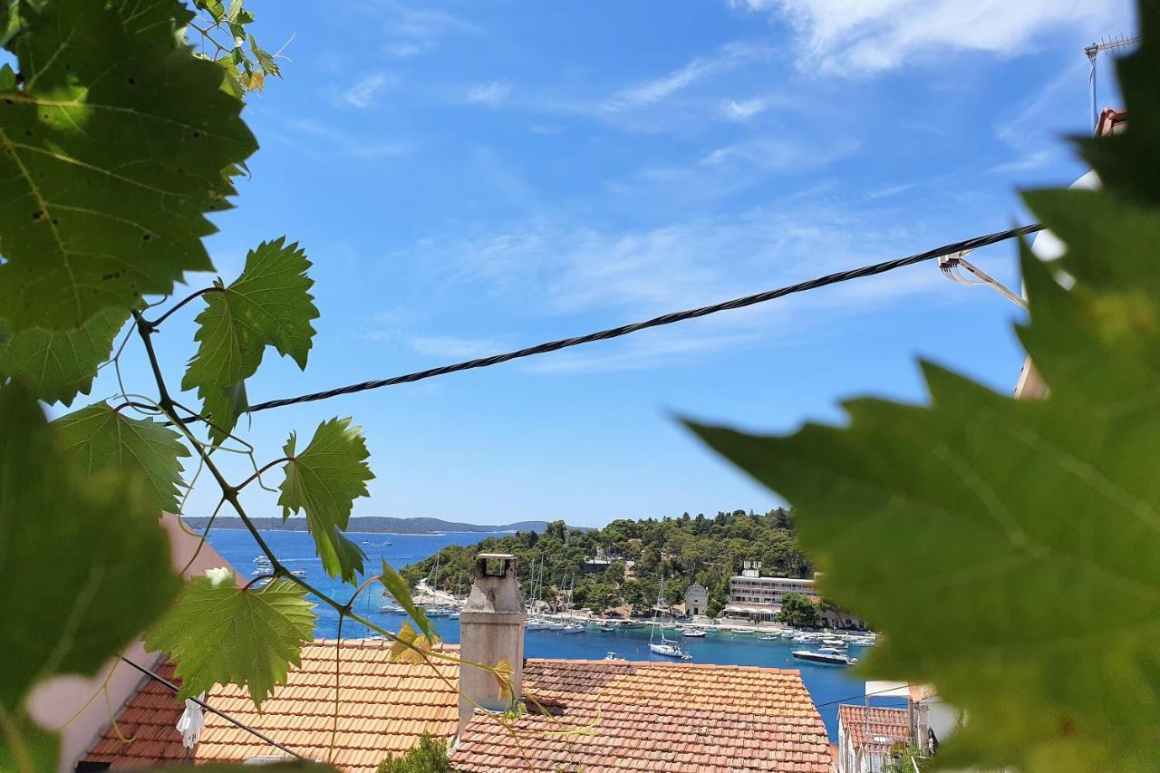 Tia Room Hvar Island Екстериор снимка