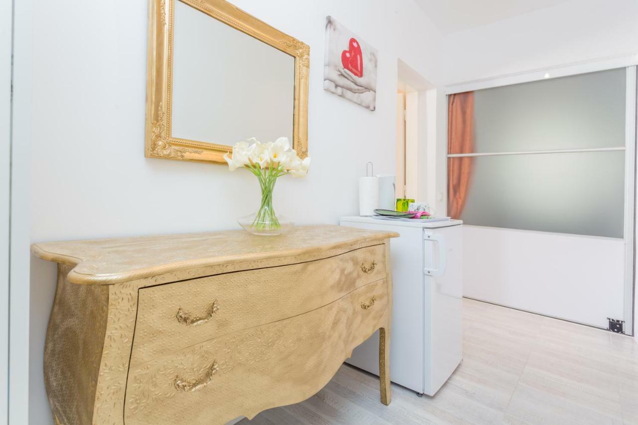 Tia Room Hvar Island Екстериор снимка