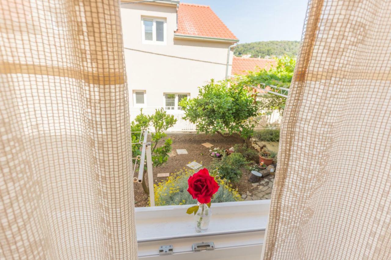 Tia Room Hvar Island Екстериор снимка